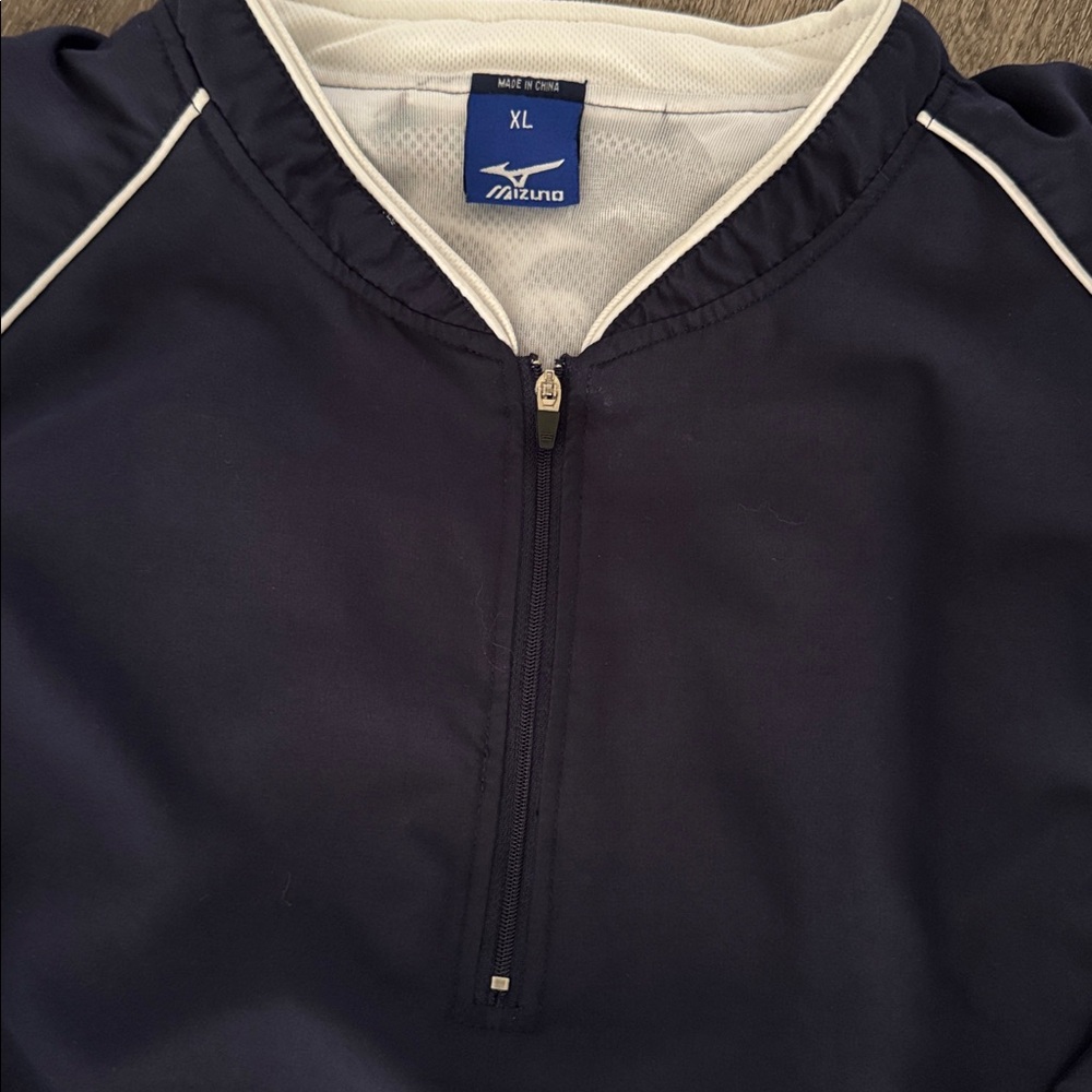 Mizuno quarter zip windshirt XL - Picture 2 of 16